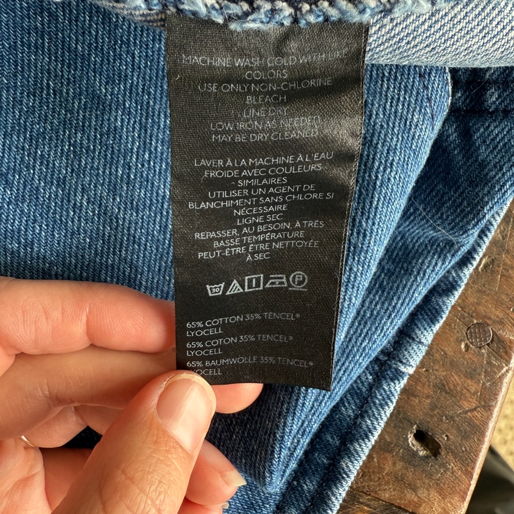 Pilcro (Anthropologie) denim skirt in size 0 Petite - Picture 9 of 14